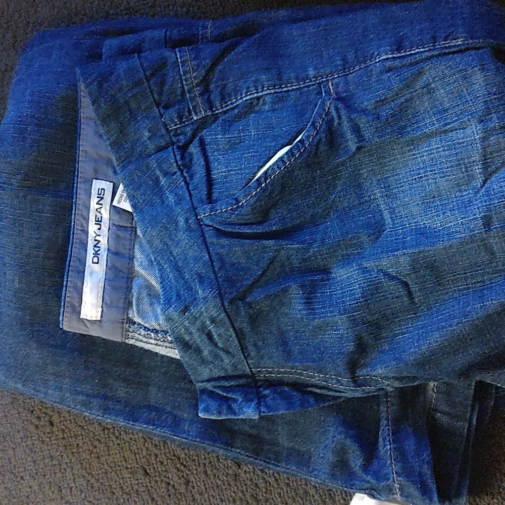 Women's  jeans